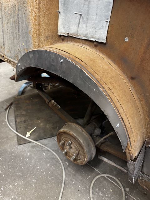 New arch fitted to the quarter