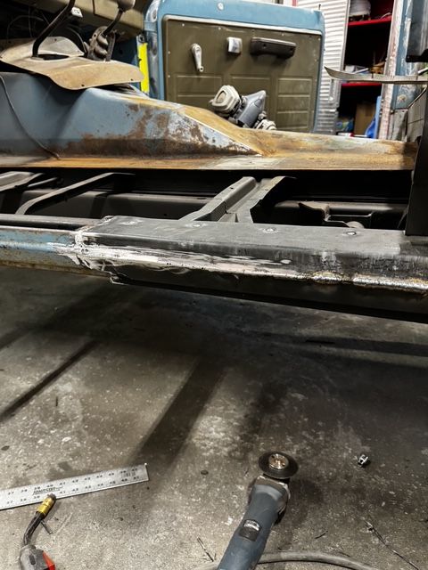 Rails straight from end to end